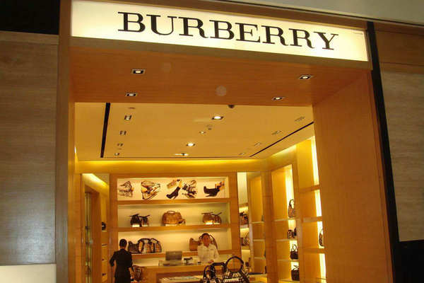 福州 Burberry 博柏利專賣店、門店